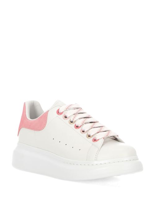 Sneakers oversize da donna. Alexander McQueen | 718139WIEEU8772